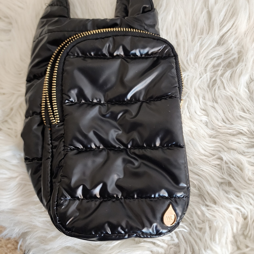 WANDERFULL Crossbody Hydro Bag Carrier & Strap Puffer Tote - Picture 3 of 16